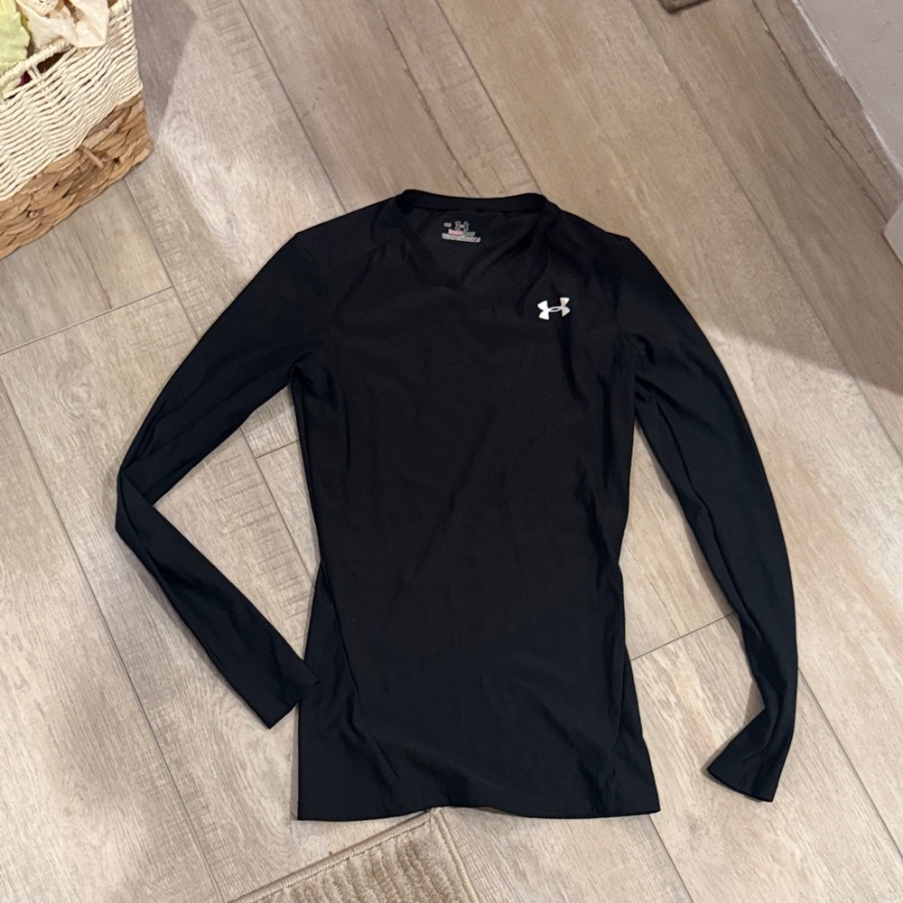 Under Armour Heat Gear Black Long Sleeve Compression Top with White Logo SMALL